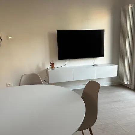 La Casa Di Aurora * Виареджо